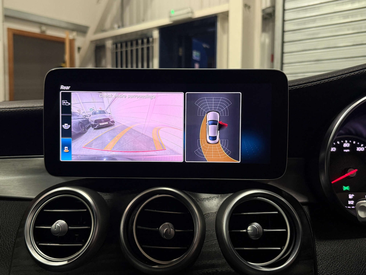 Used Mercedes-Benz C Class 2018 for sale - 76744017: Photo 20