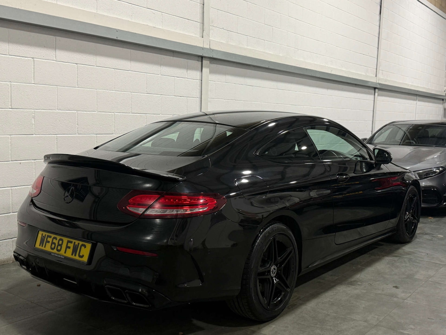 Used Mercedes-Benz C Class 2018 for sale - 76744017: Photo 6