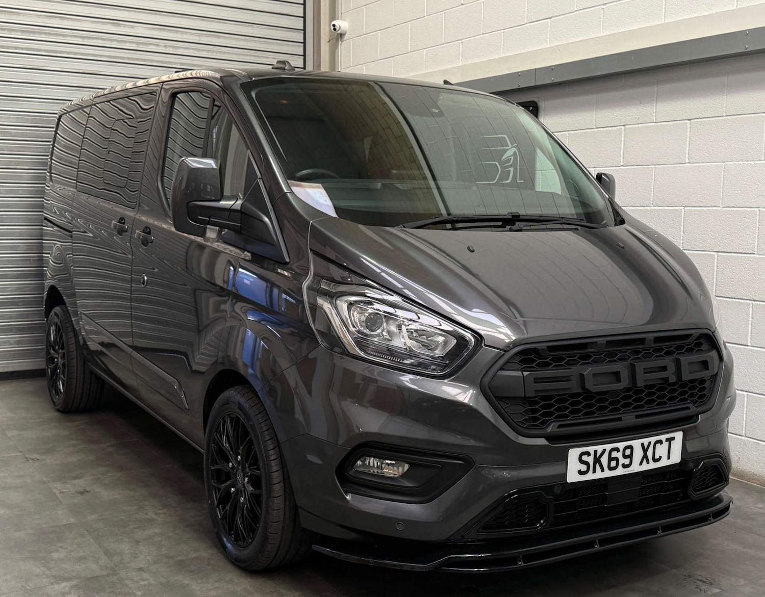 Used Ford Transit Custom 2020 for sale - 76127616: Photo 1