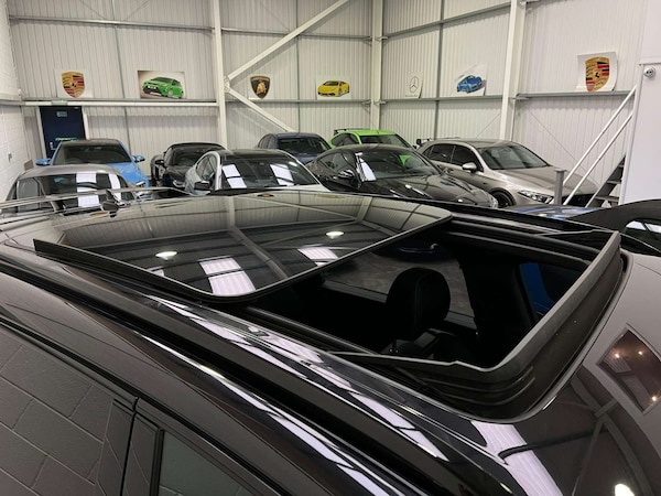 Used Bentley Bentayga 2017 for sale - 74062325: Photo 20