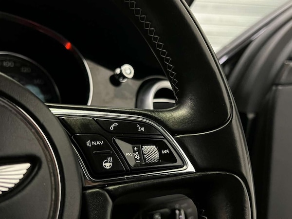 Used Bentley Bentayga 2017 for sale - 74062325: Photo 37