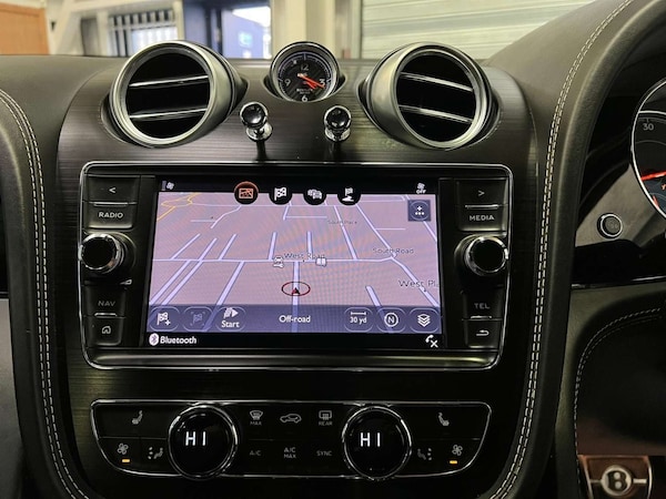 Used Bentley Bentayga 2017 for sale - 74062325: Photo 39