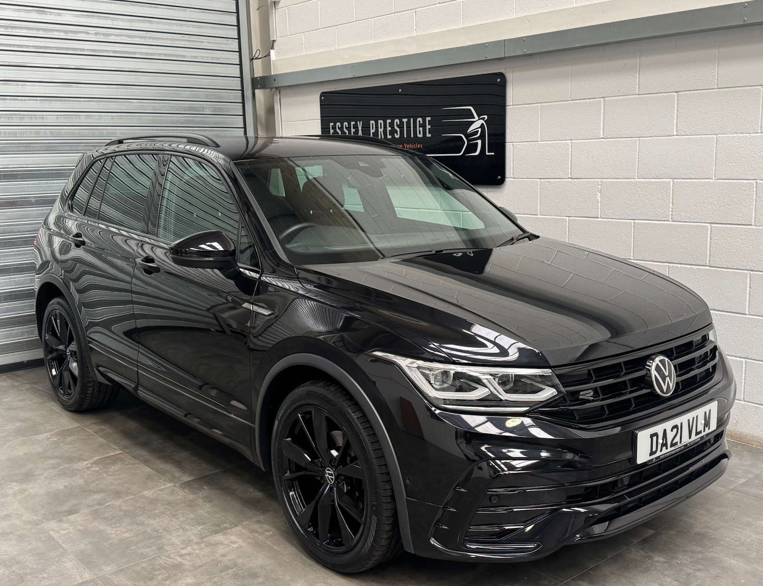 Used Volkswagen Tiguan 2021 for sale - 76277740: Photo 1