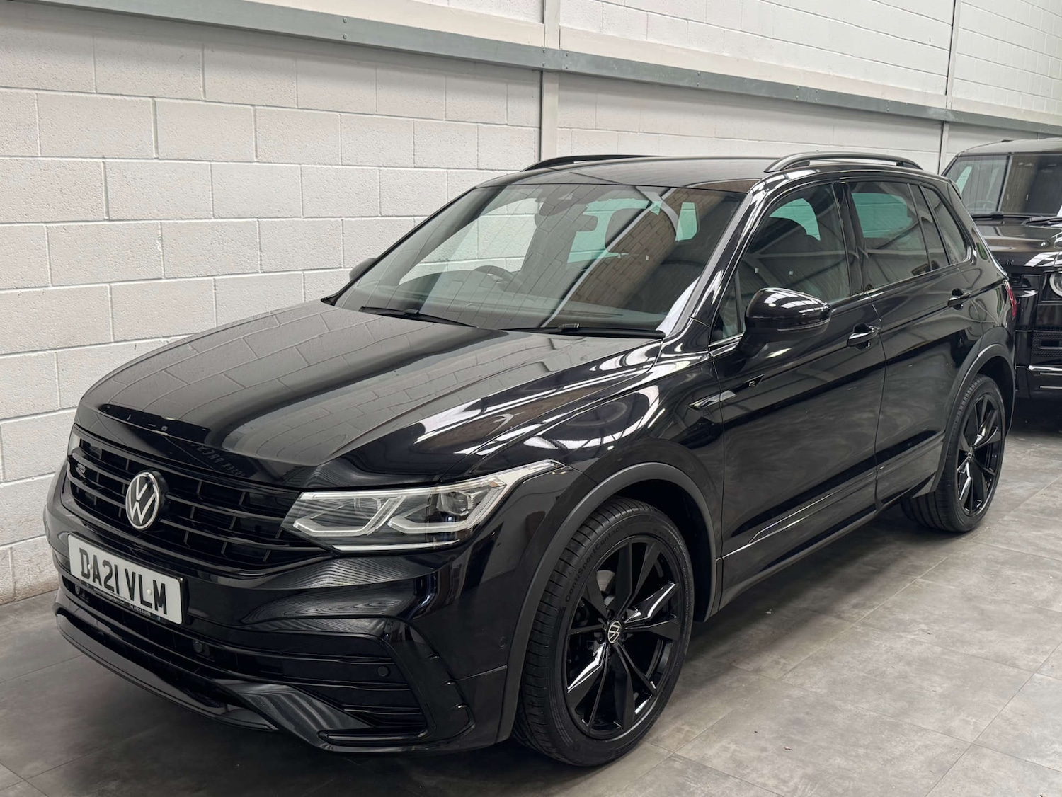 Used Volkswagen Tiguan 2021 for sale - 76277740: Photo 3