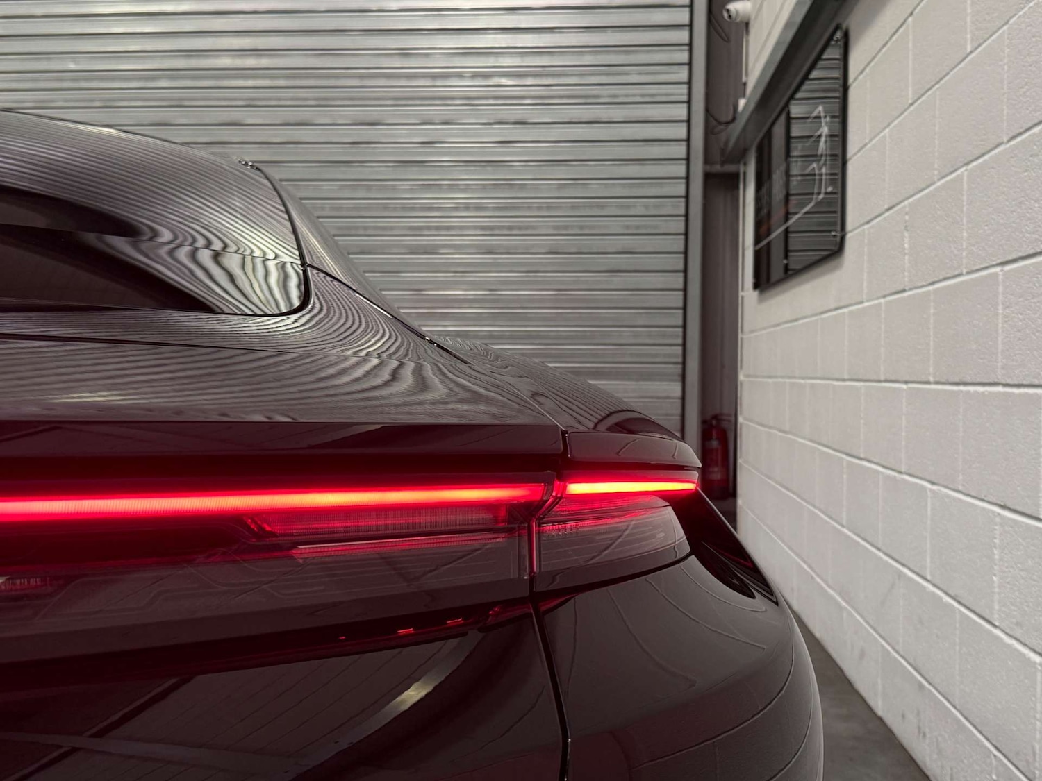 Used Porsche Taycan 2020 for sale - 77765801: Photo 12