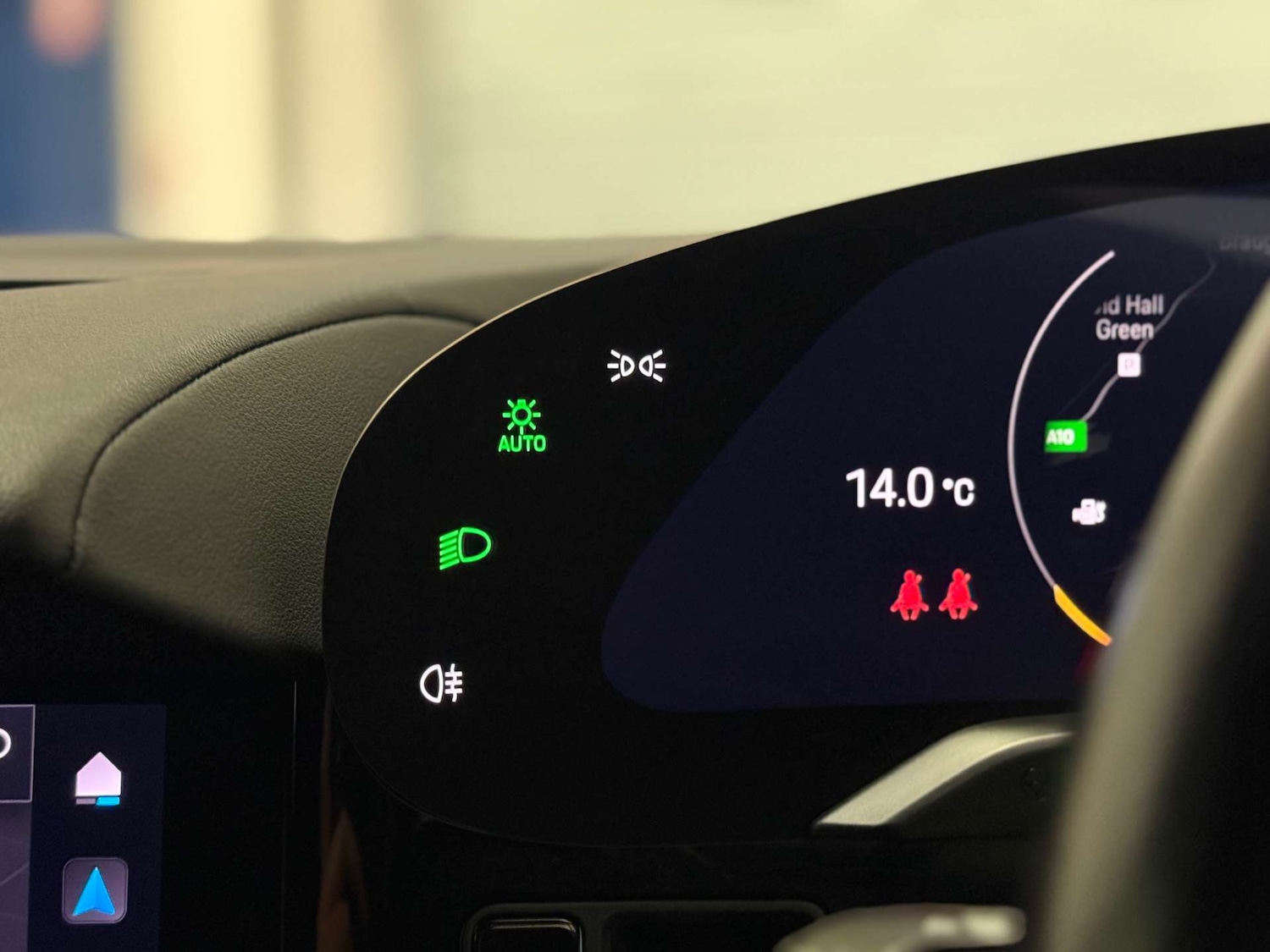 Used Porsche Taycan 2020 for sale - 77765801: Photo 27