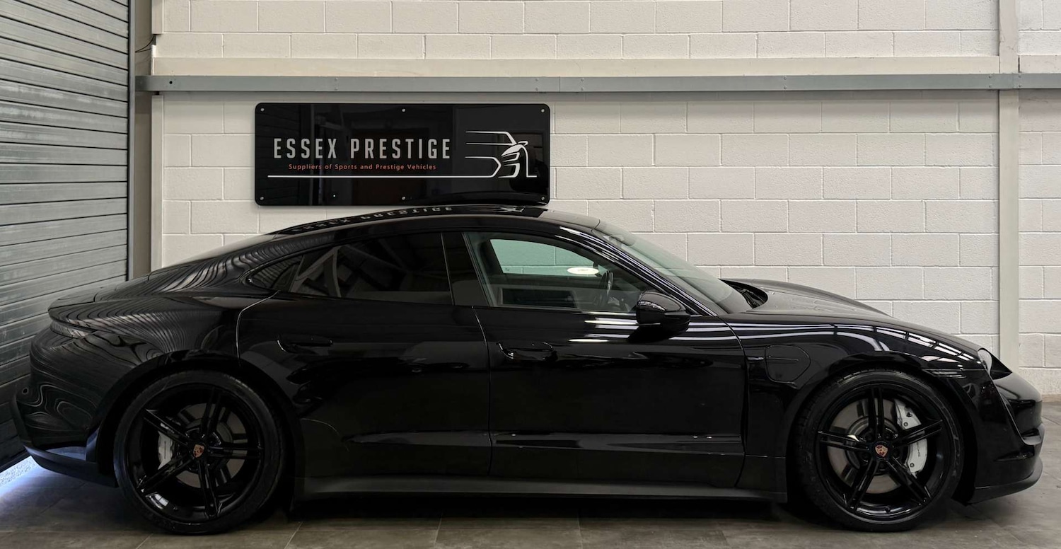 Used Porsche Taycan 2020 for sale - 77765801: Photo 4