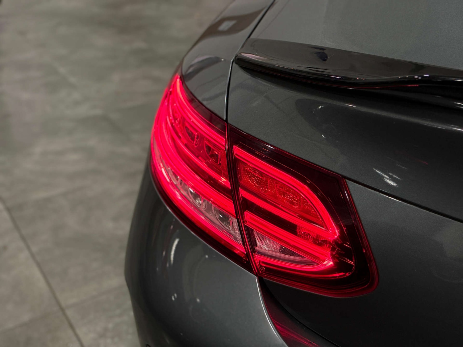 Used Mercedes-Benz C Class 2018 for sale - 76829901: Photo 12