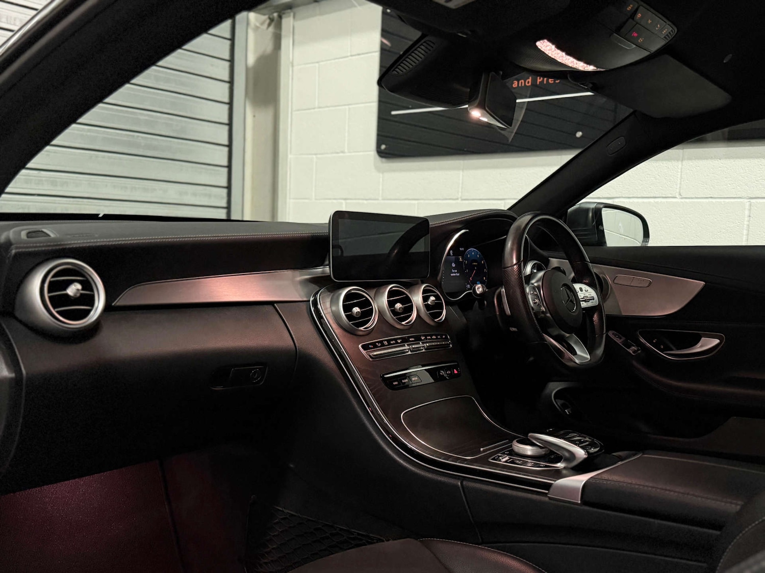 Used Mercedes-Benz C Class 2018 for sale - 76829901: Photo 16