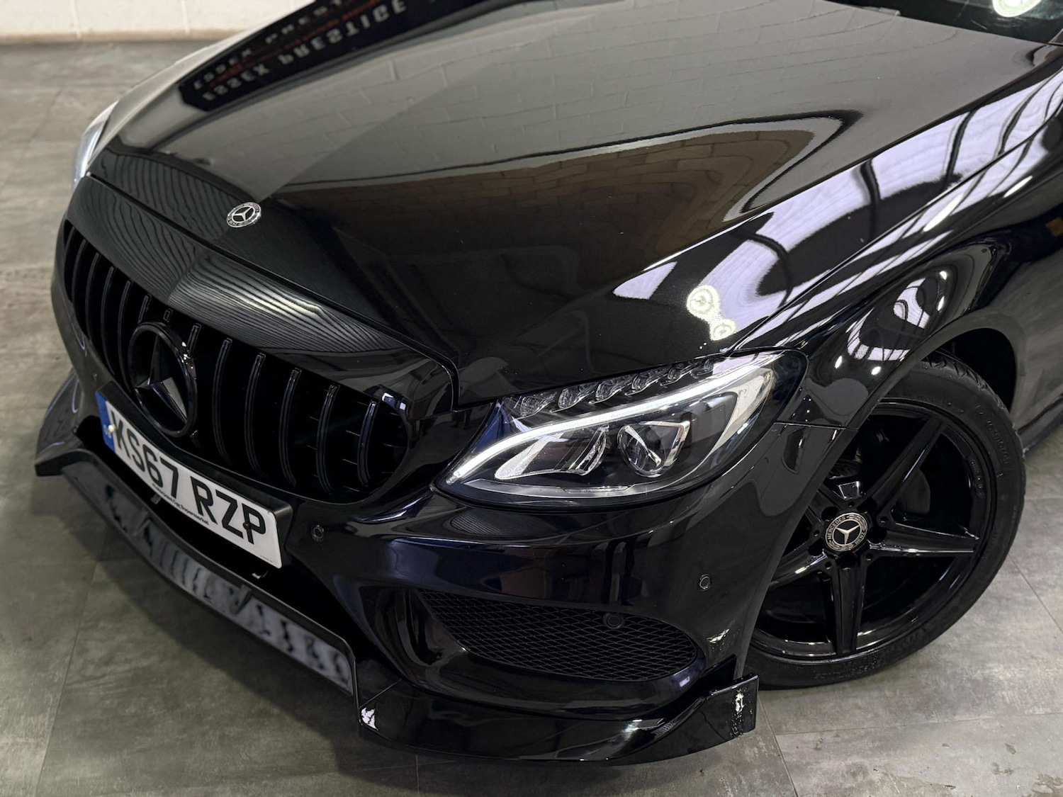 Used Mercedes-Benz C Class 2017 for sale - 76690720: Photo 11