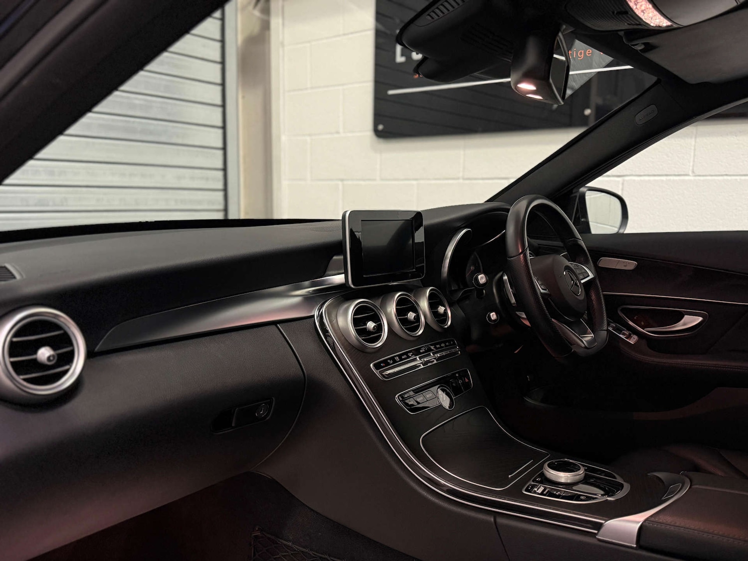 Used Mercedes-Benz C Class 2017 for sale - 76690720: Photo 15