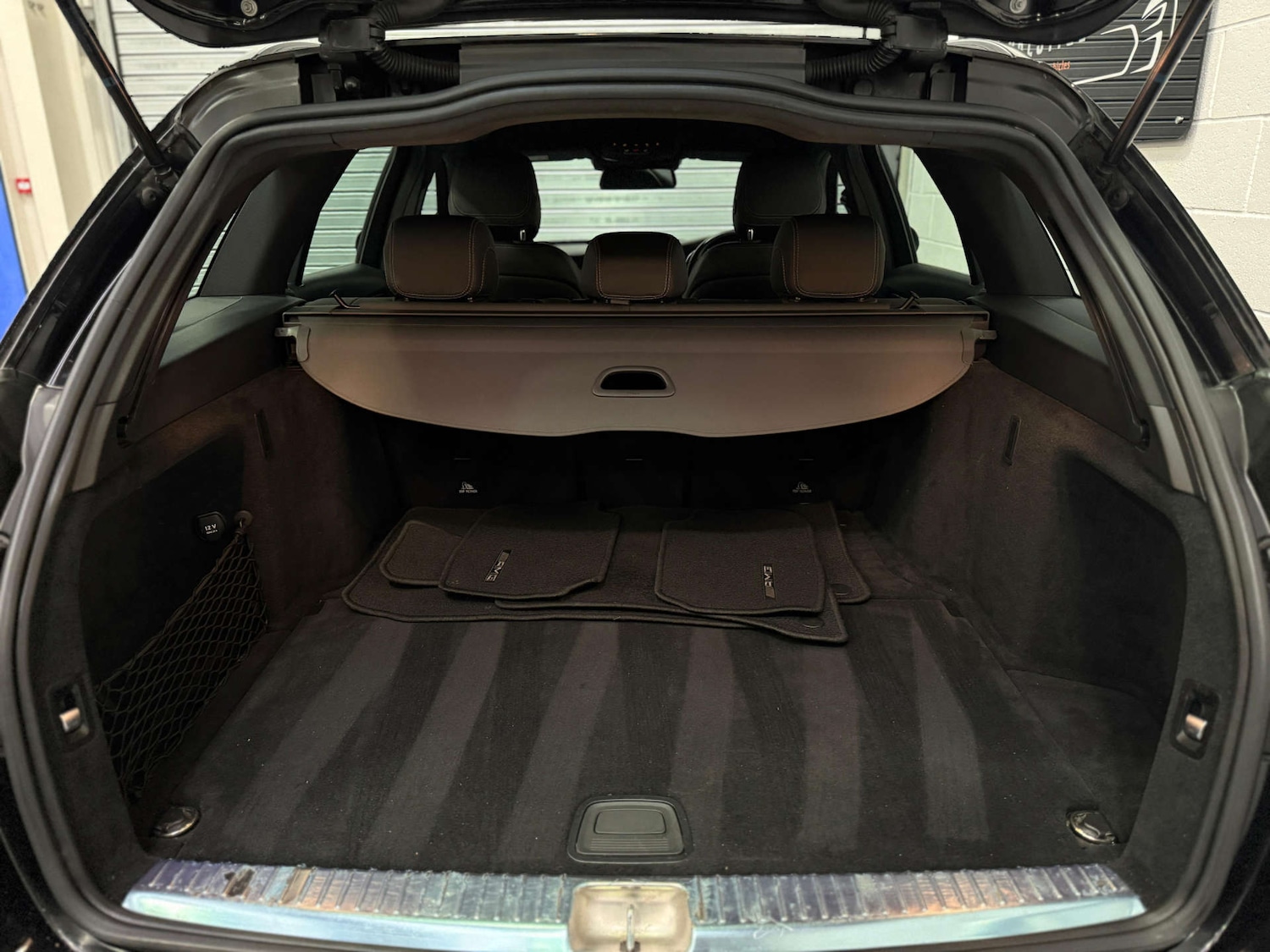 Used Mercedes-Benz C Class 2017 for sale - 76690720: Photo 21