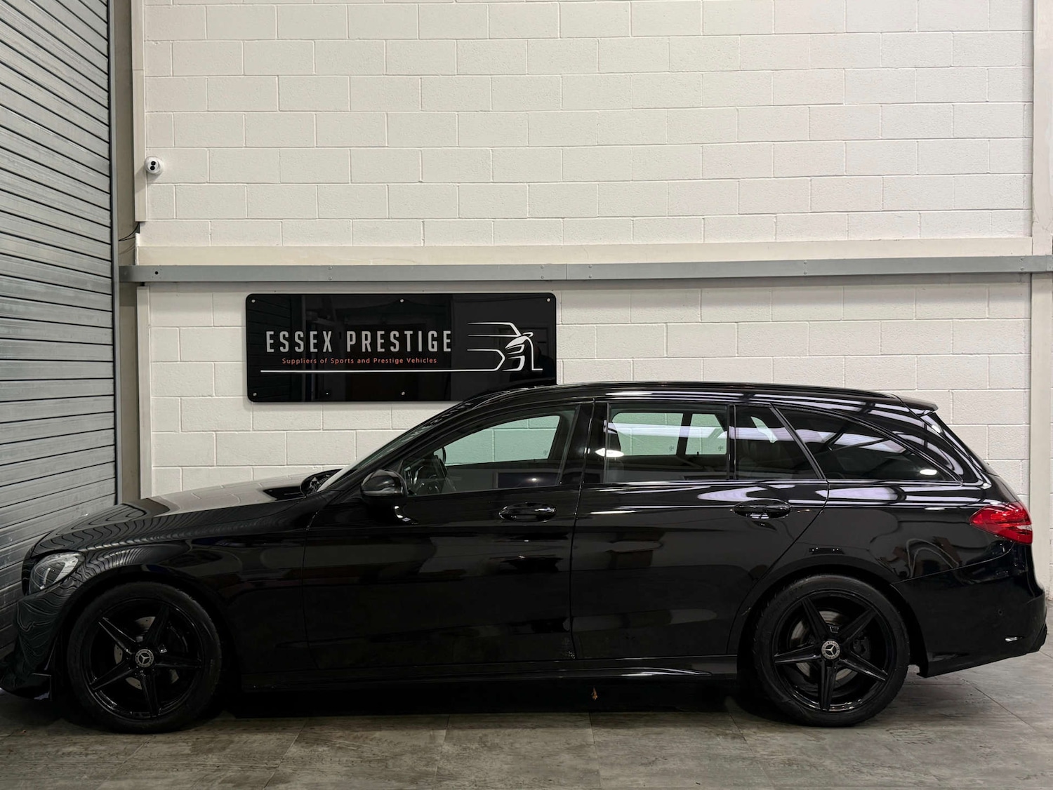 Used Mercedes-Benz C Class 2017 for sale - 76690720: Photo 4