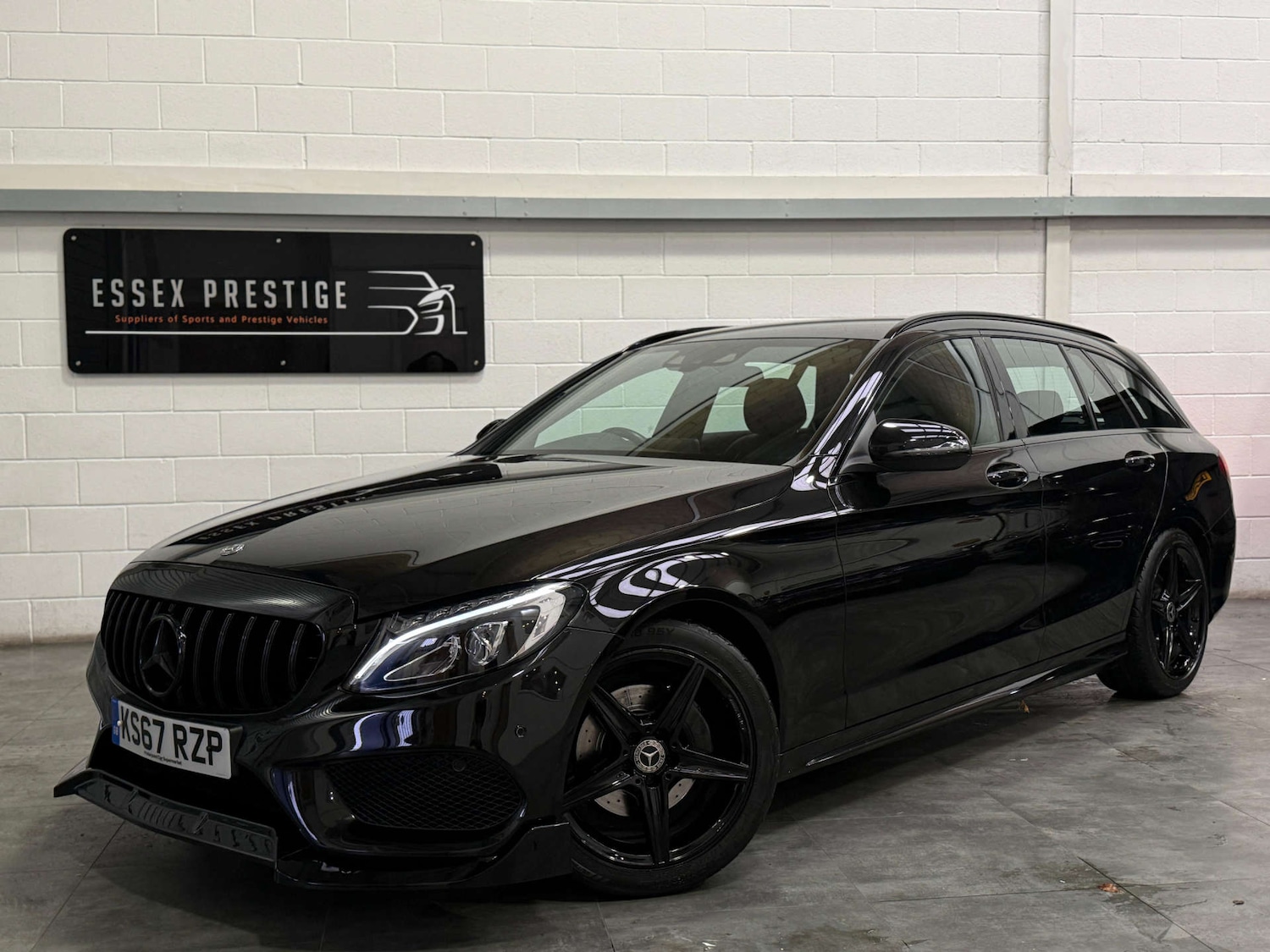 Used Mercedes-Benz C Class 2017 for sale - 76690720: Photo 9