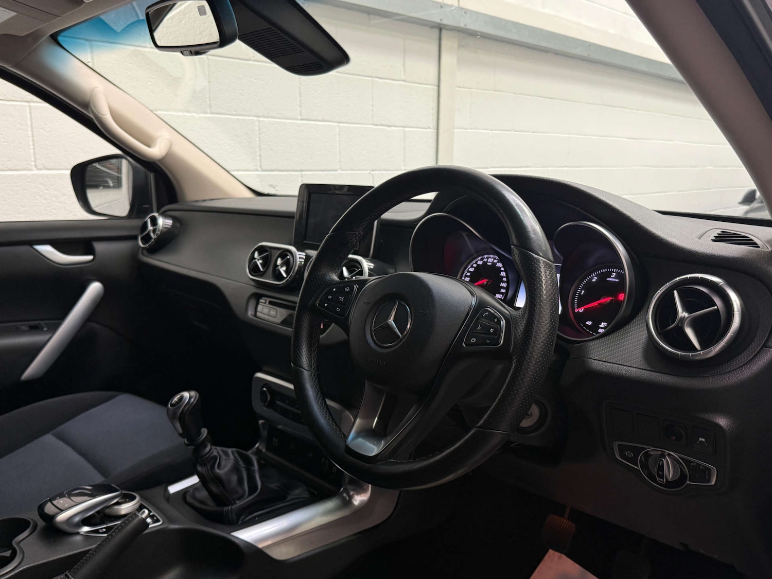 Used Mercedes-Benz X Class 2018 for sale - 77268904: Photo 13