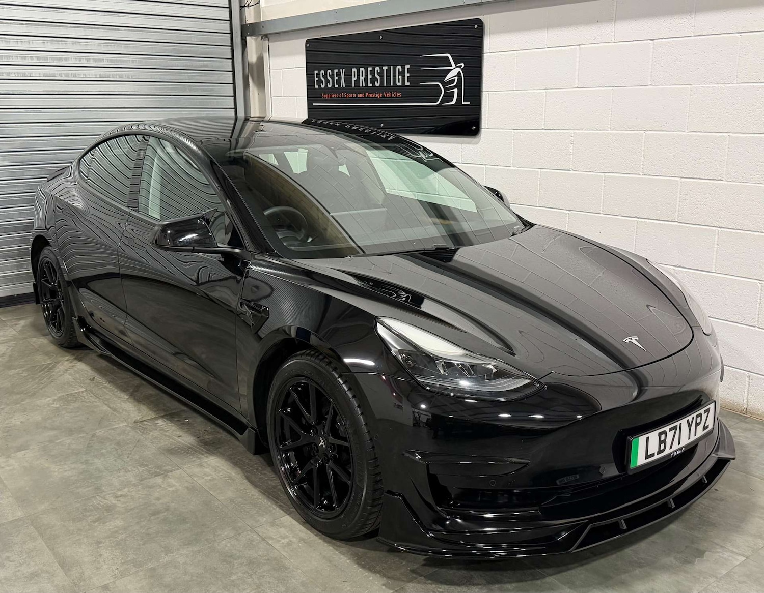 Used Tesla Model 3 2021 for sale - 76837451: Photo 1