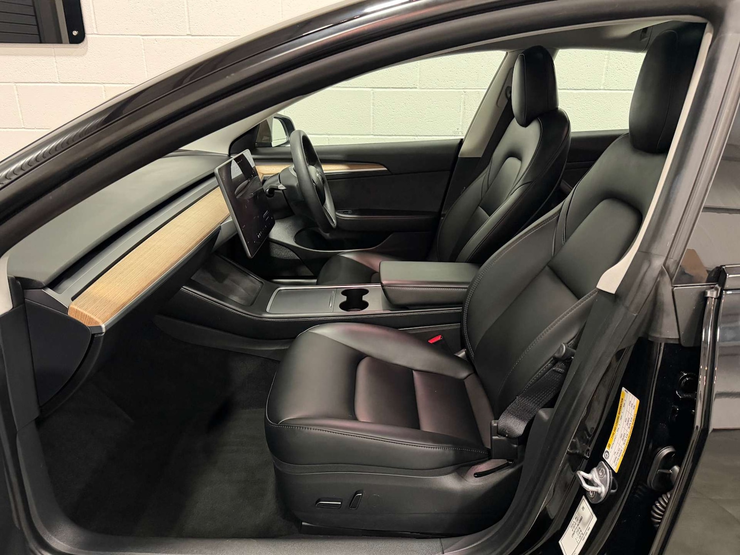 Used Tesla Model 3 2021 for sale - 76837451: Photo 11