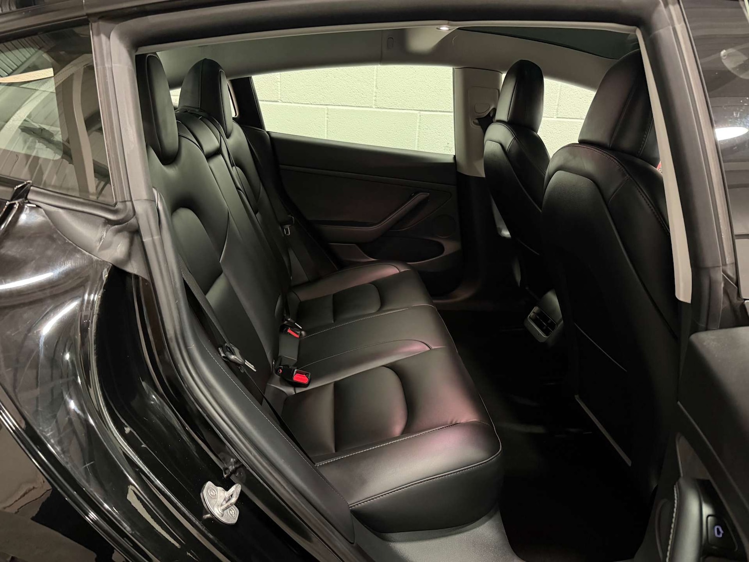 Used Tesla Model 3 2021 for sale - 76837451: Photo 12