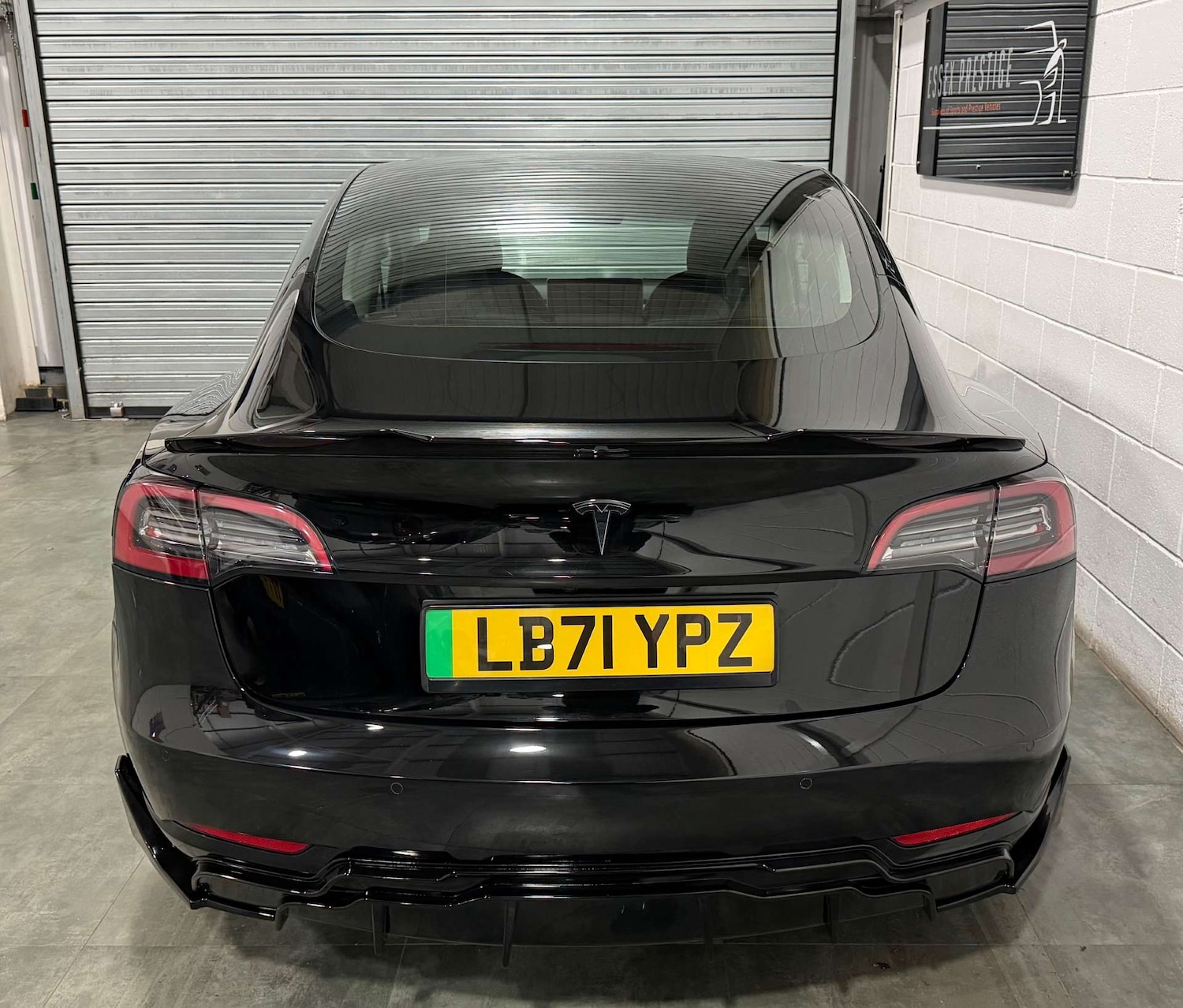 Used Tesla Model 3 2021 for sale - 76837451: Photo 6