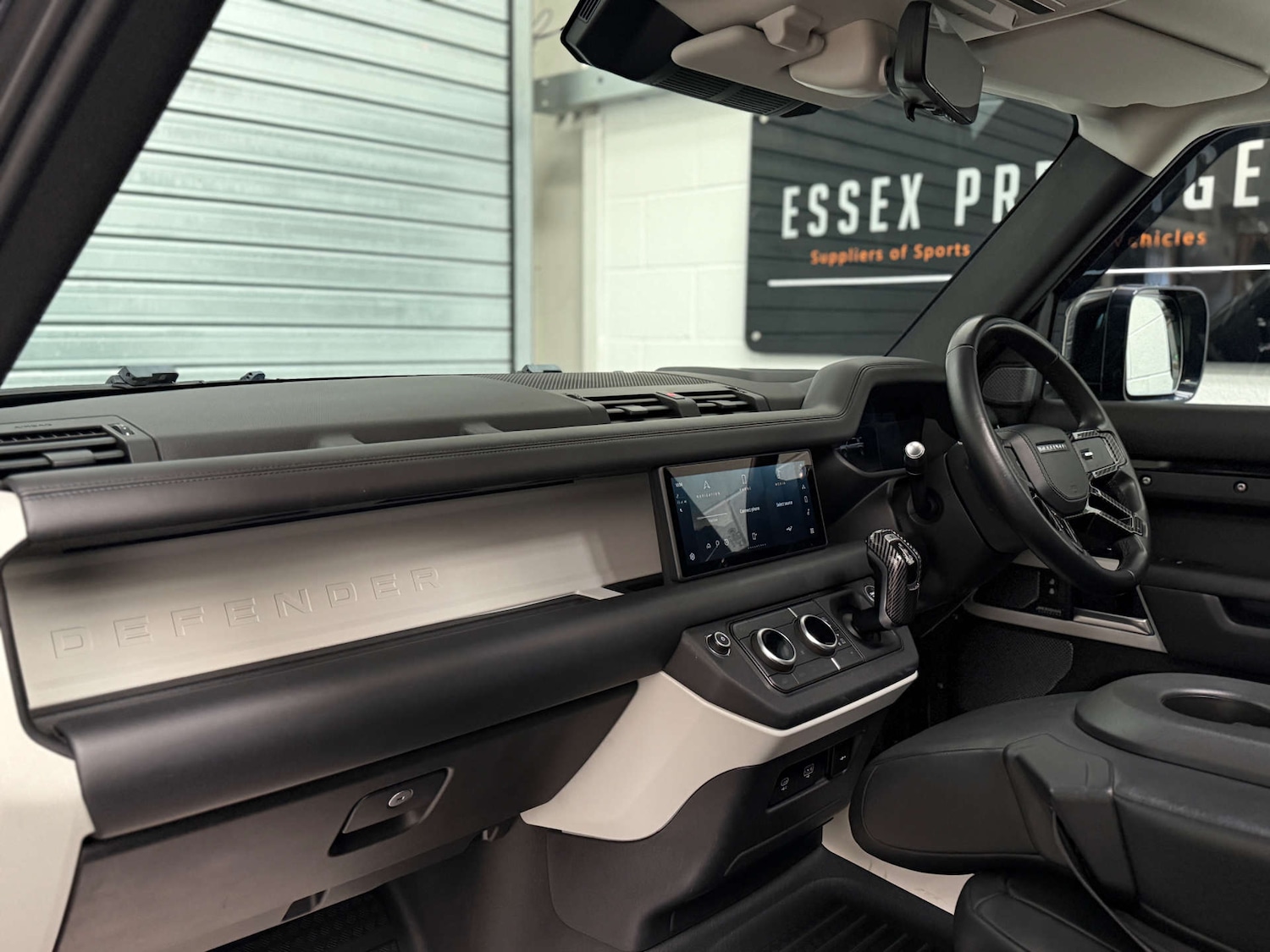 Used Land Rover Defender 2020 for sale - 77946375: Photo 14