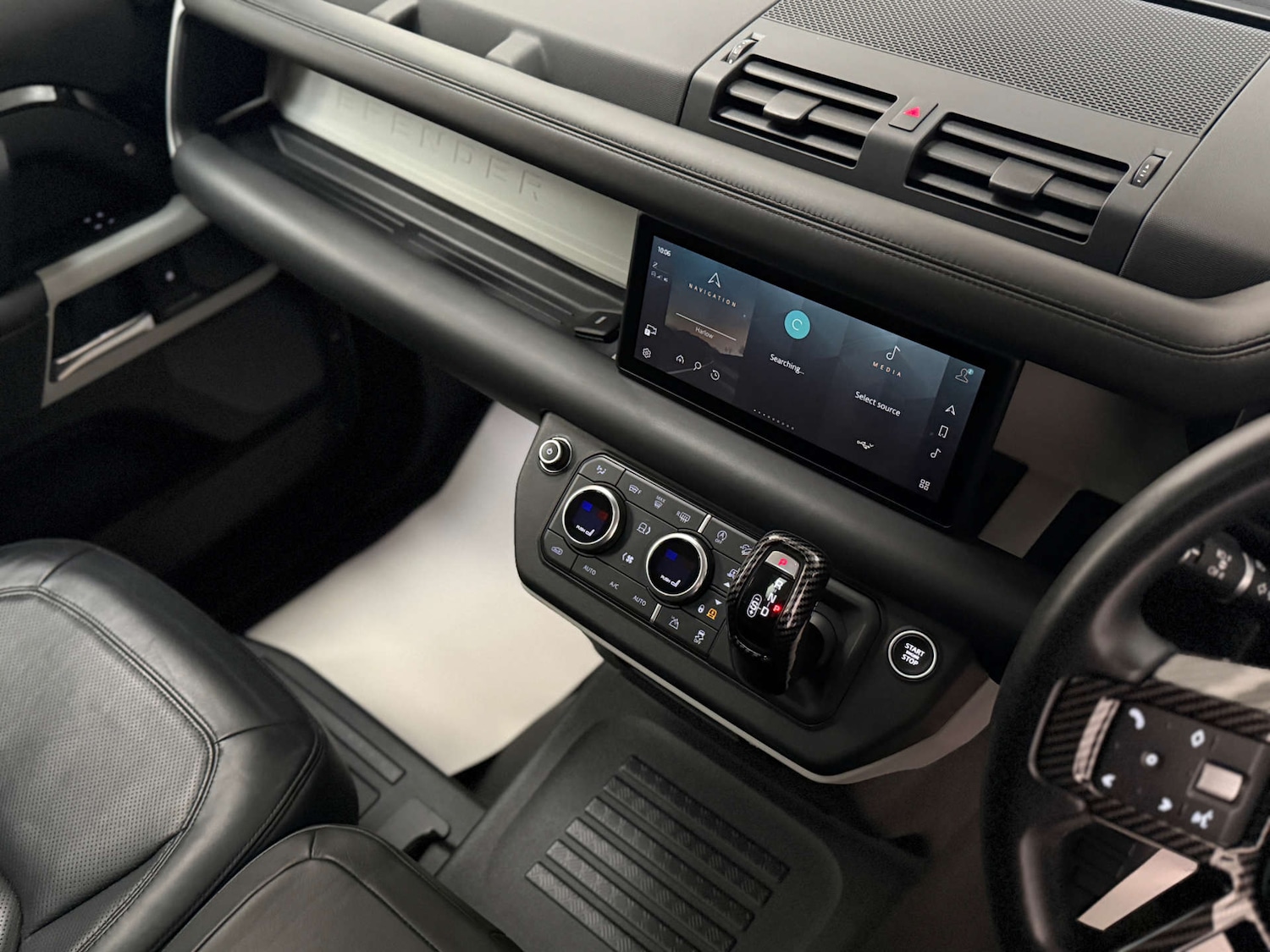 Used Land Rover Defender 2020 for sale - 77946375: Photo 17