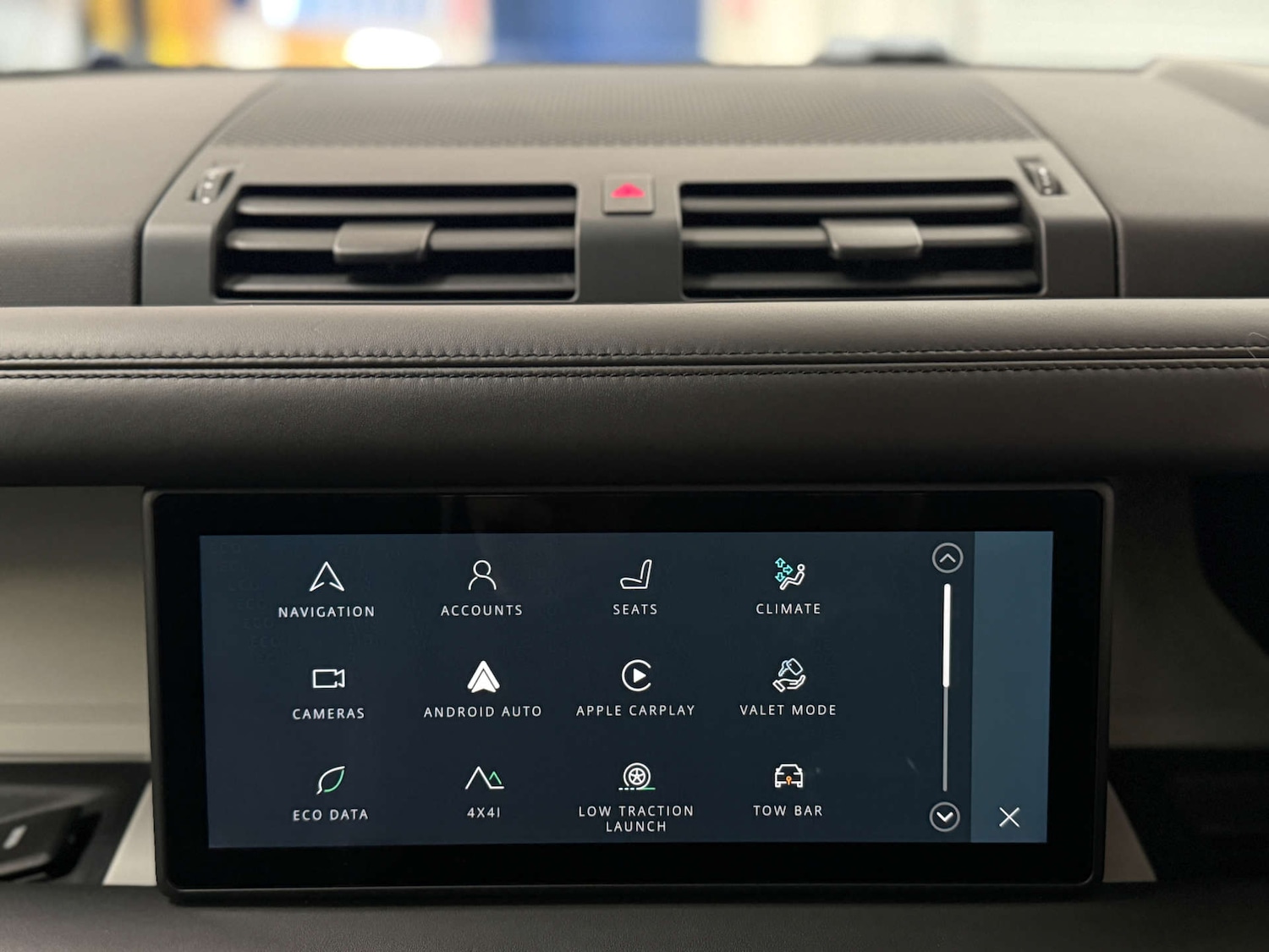 Used Land Rover Defender 2020 for sale - 77946375: Photo 22