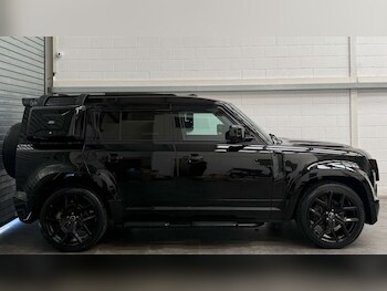 Used Land Rover Defender 2020 for sale - 77946375: Photo