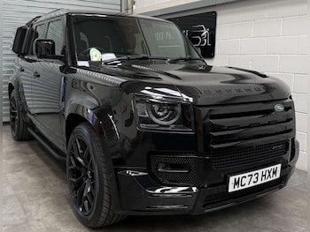 Used Land Rover Defender 2023 for sale - 78819515: Photo