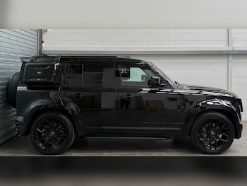 Used Land Rover Defender 2023 for sale - 78819515: Photo