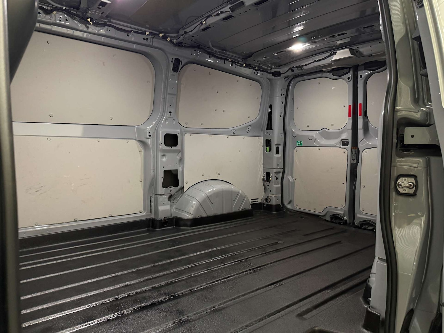 Used Ford Transit Custom 2024 for sale - 76469534: Photo 20