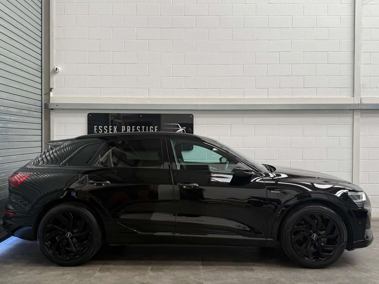 Used Audi e-tron 2022 for sale - 77976975: Photo 5