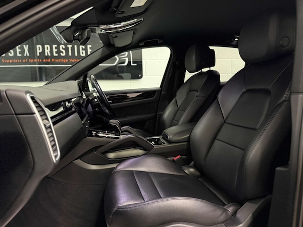 Used Porsche Cayenne 2018 for sale - 75304976: Photo 18
