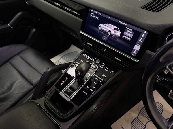 Used Porsche Cayenne 2018 for sale - 75304976: Photo 20