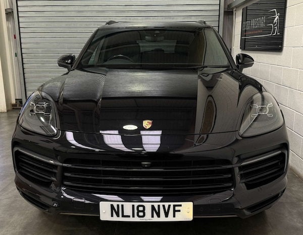 Used Porsche Cayenne 2018 for sale - 75304976: Photo 2