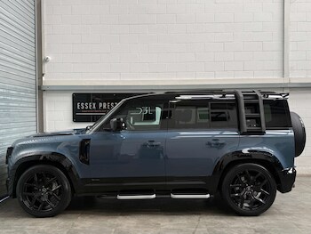 Used Land Rover Defender 2020 for sale - 78835639: Photo