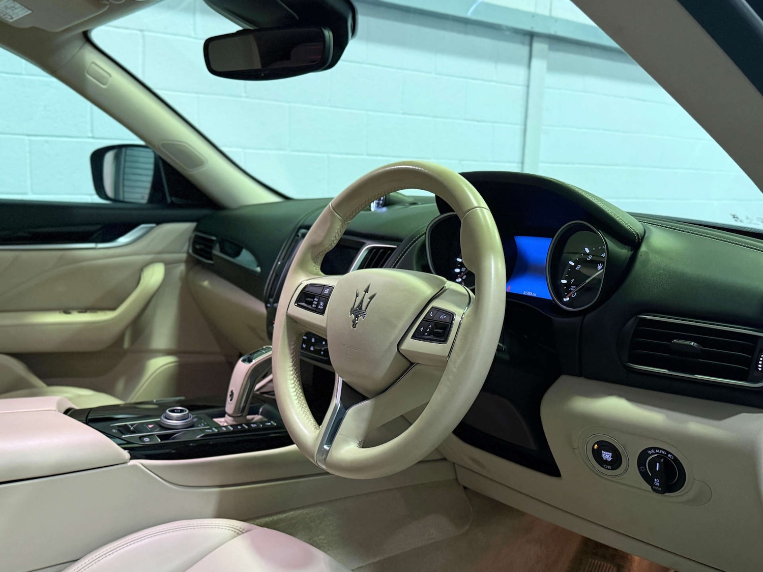 Used Maserati Levante 2021 for sale - 76716400: Photo 15