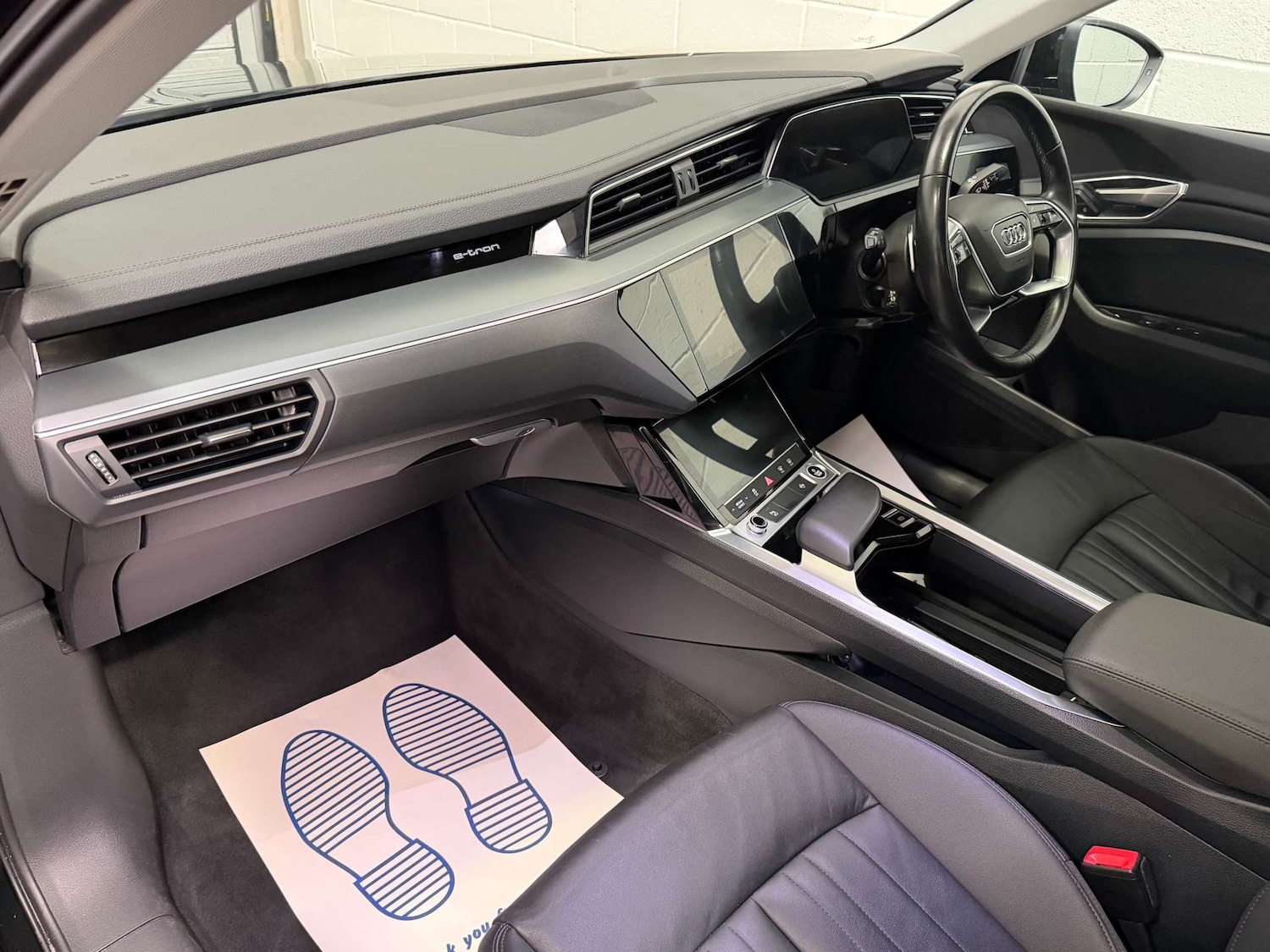 Used Audi e-tron 2021 for sale - 76837445: Photo 11