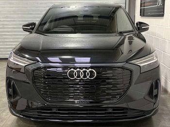 Used Audi Q4 e-tron 2021 for sale - 76726098: Photo