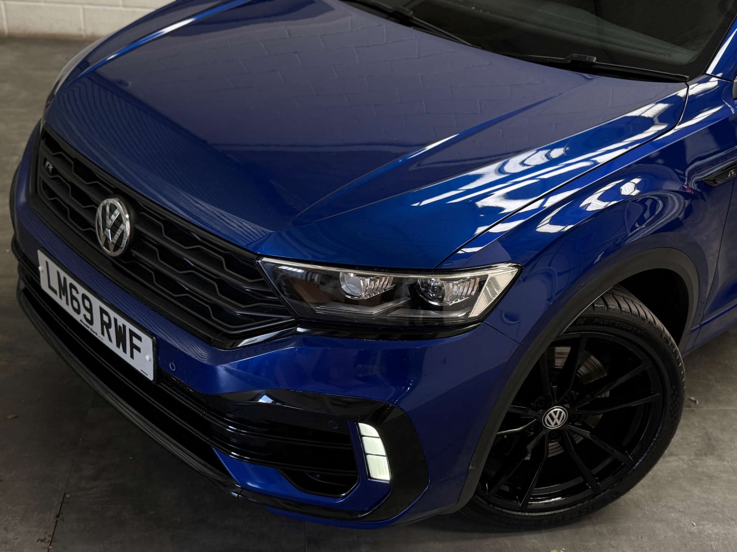 Used Volkswagen T-Roc 2019 for sale - 76601228: Photo 11