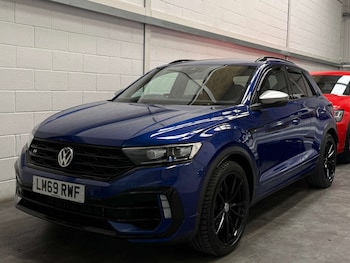 Used Volkswagen T-Roc 2019 for sale - 76601228: Photo