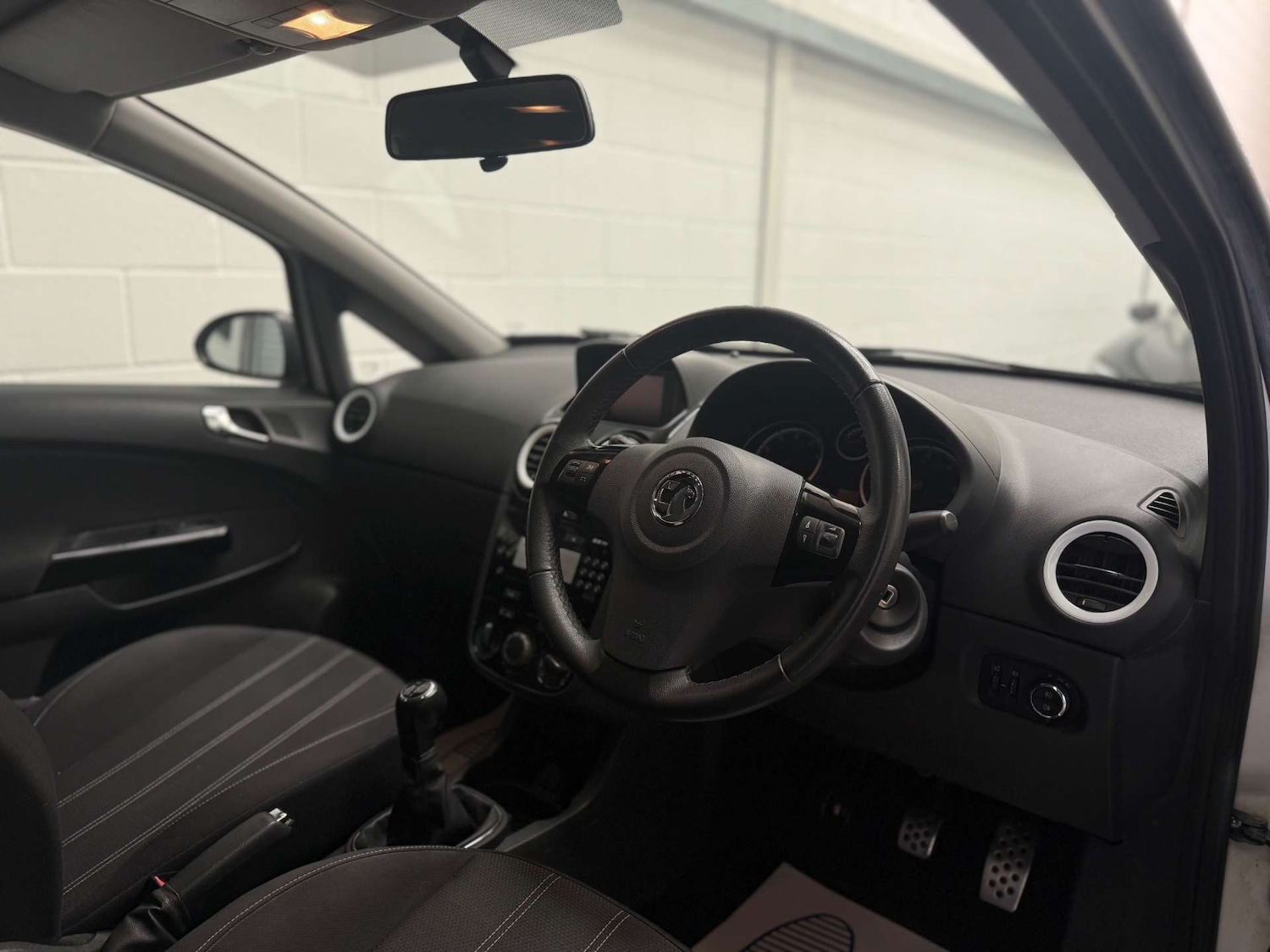 Used Vauxhall Corsa 2012 for sale - 78211854: Photo 10