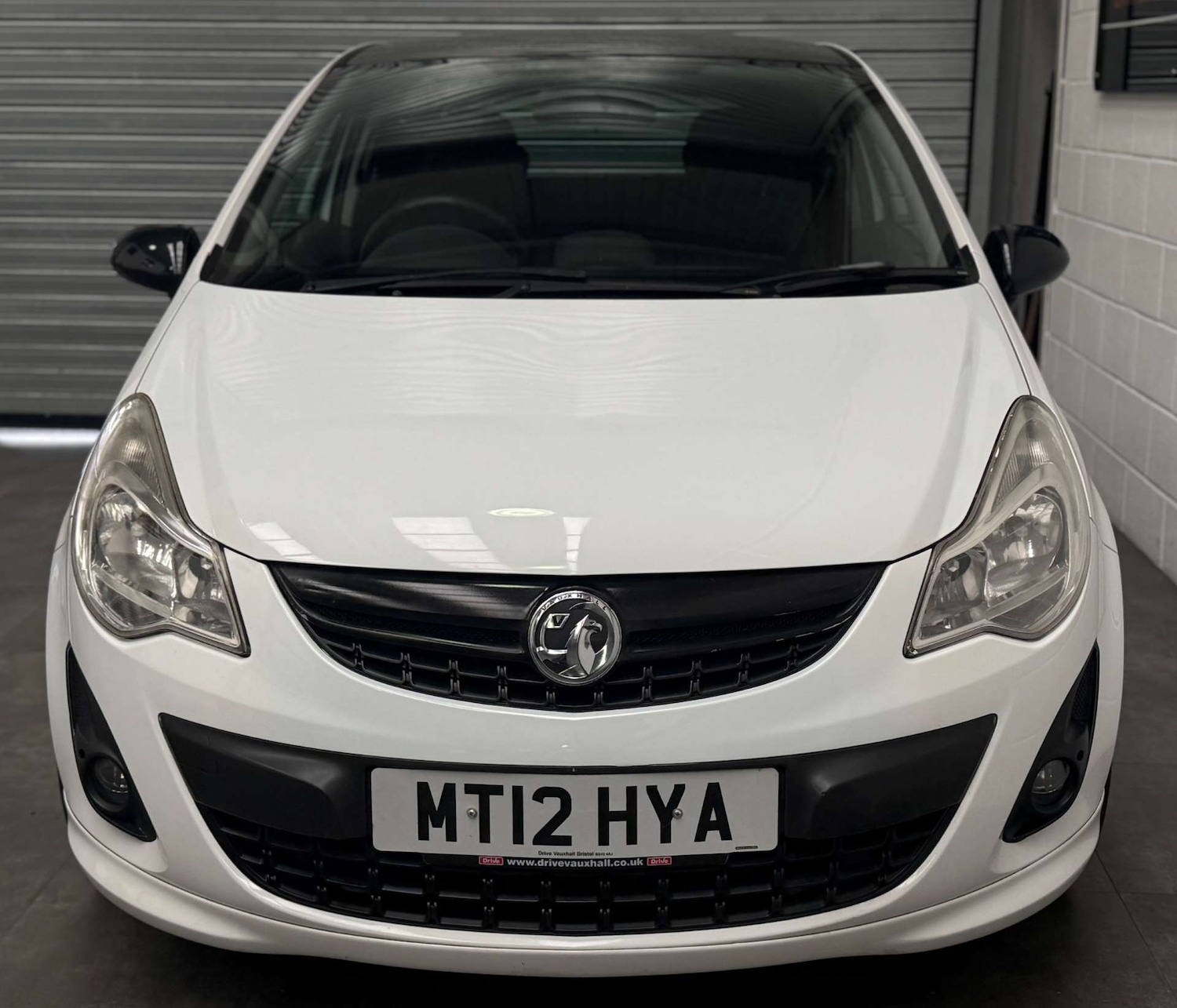 Used Vauxhall Corsa 2012 for sale - 78211854: Photo 2