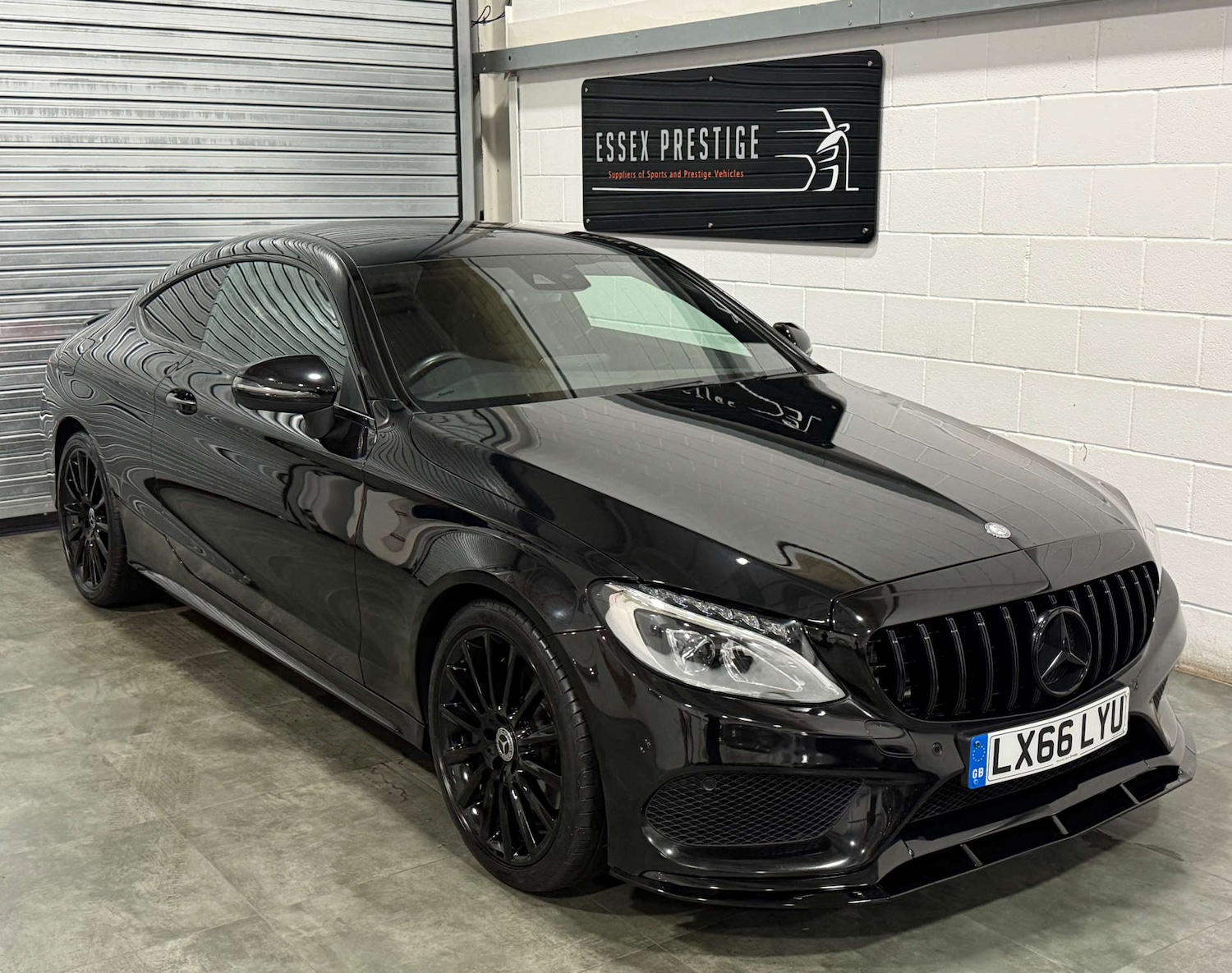 Used Mercedes-Benz C Class 2016 for sale - 76866969: Photo 1