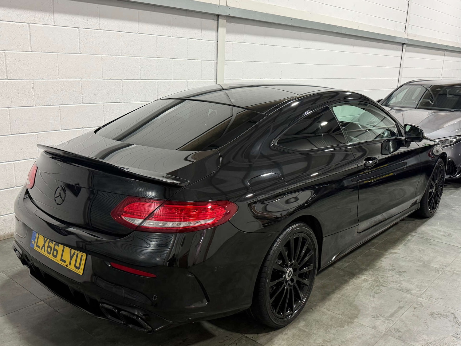 Used Mercedes-Benz C Class 2016 for sale - 76866969: Photo 5