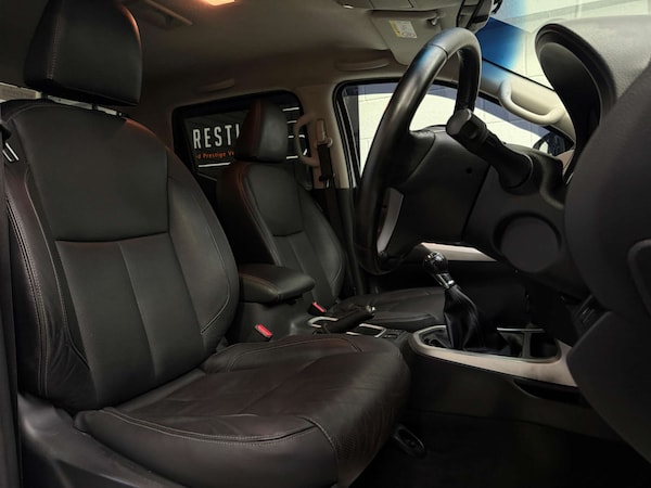 Used Nissan Navara 2018 for sale - 76277774: Photo 15