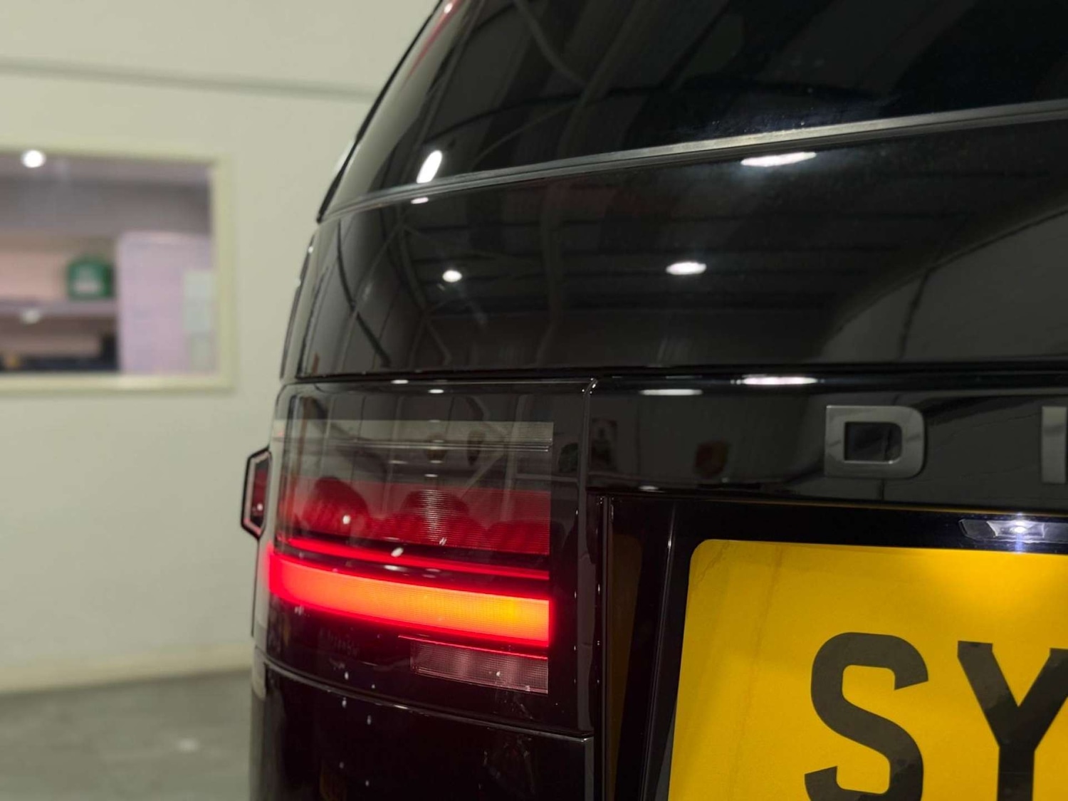 Used Land Rover Discovery 2021 for sale - 76690723: Photo 10