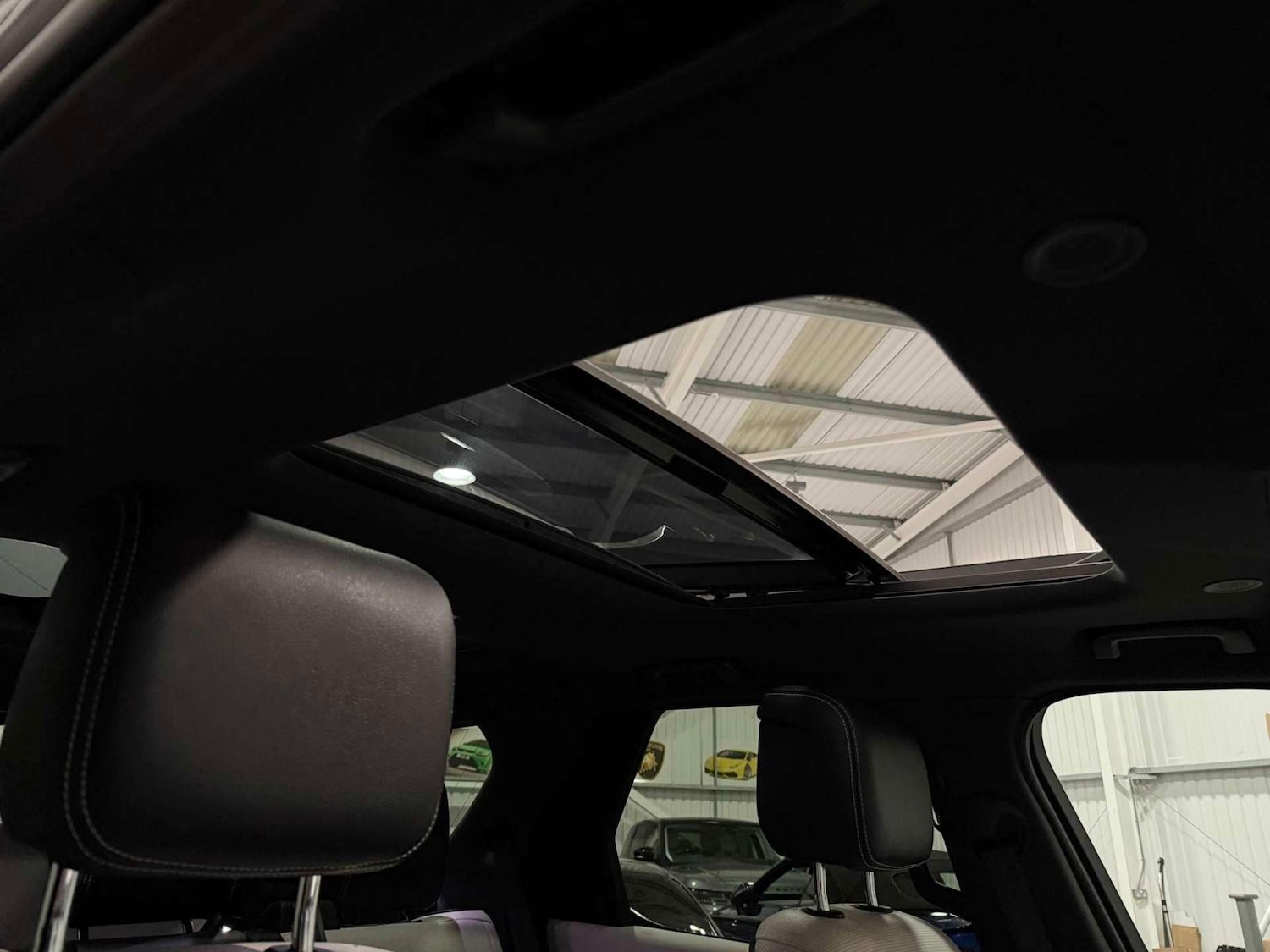 Used Land Rover Discovery 2021 for sale - 76690723: Photo 21