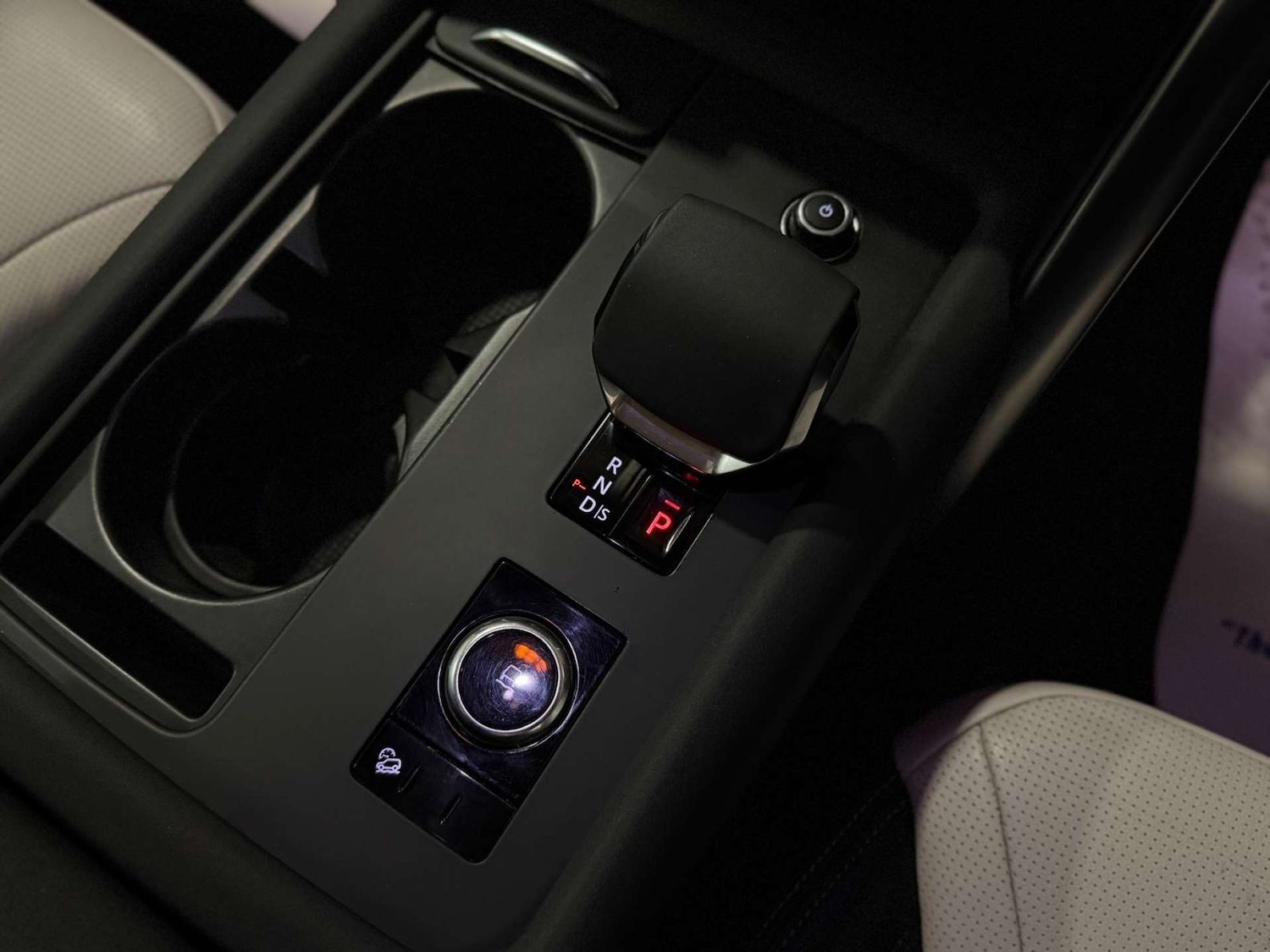 Used Land Rover Discovery 2021 for sale - 76690723: Photo 25