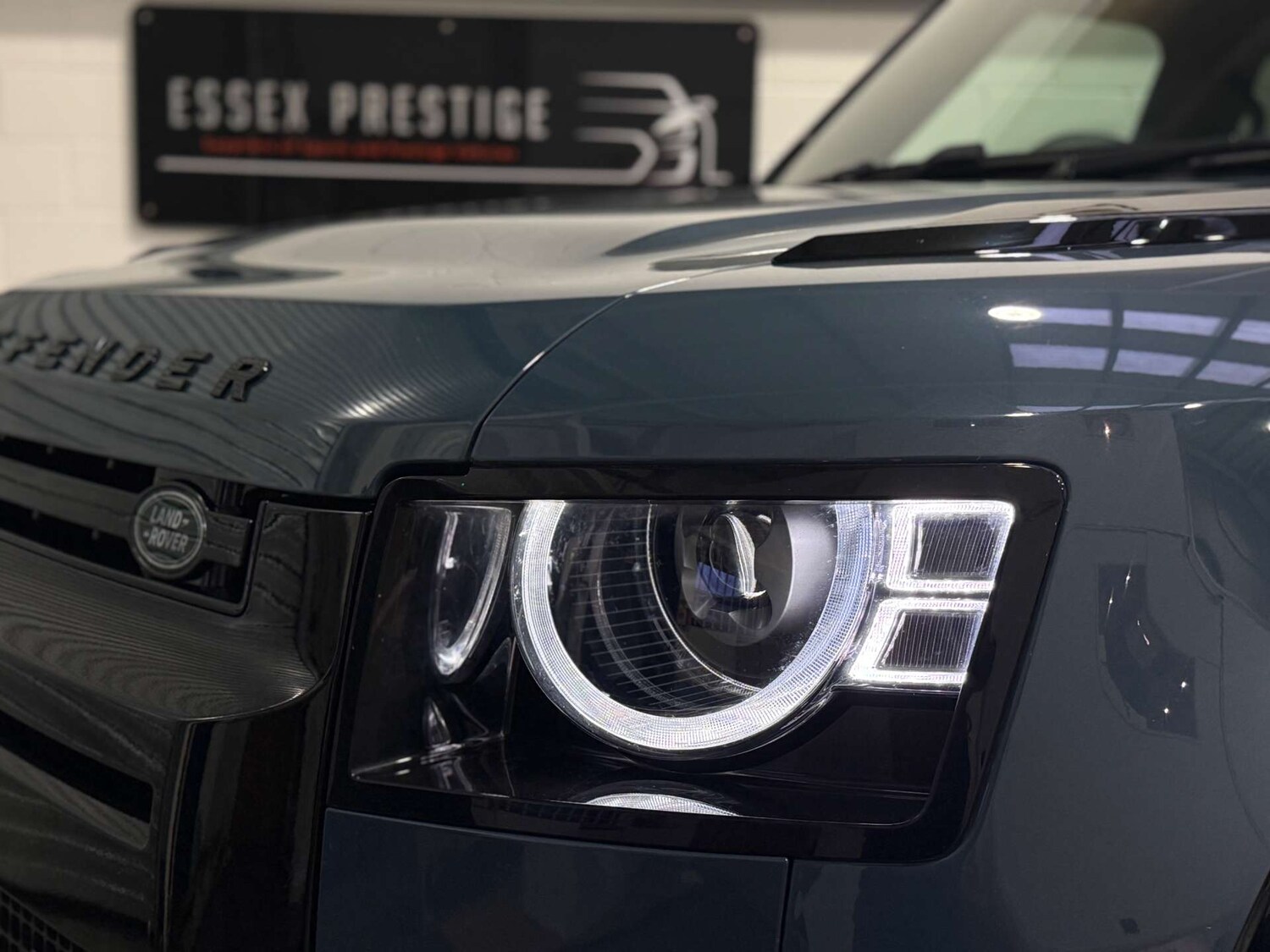 Used Land Rover Defender 2023 for sale - 77556737: Photo 15