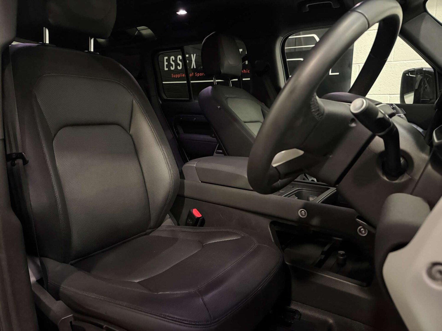 Used Land Rover Defender 2023 for sale - 77556737: Photo 18